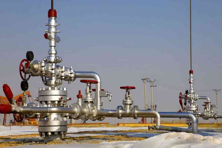 Chemicals Used in Chemical Injection Pumps for Oil and Gas Extraction